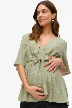 Mama;licious Regular Fit V-pääntie Topit