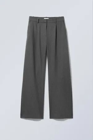 Weekday Relaxed Mid Rise Pleated Suiting Trousers