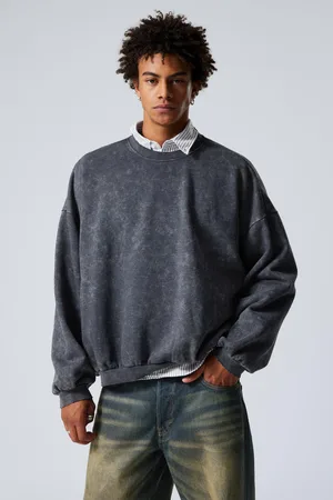 Weekday Long-Sleeved Oversized Slouchy Sweatshirt