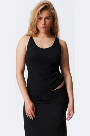 Weekday Scoop Neck Tank Top