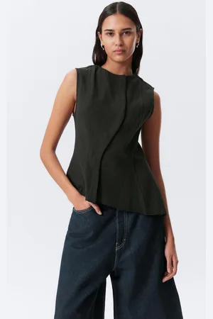 Weekday Sleeveless Asymmetric Peplum Top