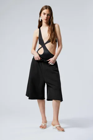 Weekday Loose Knee-Length Jersey Shorts