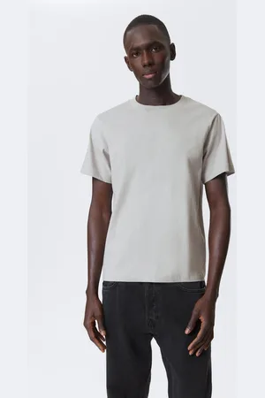 Weekday Short Boxy Heavyweight T-shirt