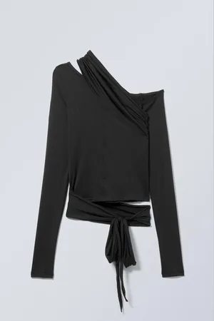 Weekday Off-shoulder Drape Top